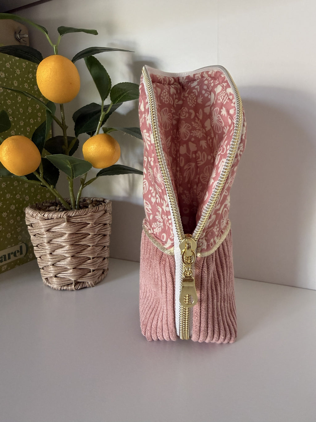 Trousse d'école Faustine en velours cotelé vieux rose et coton fleuri