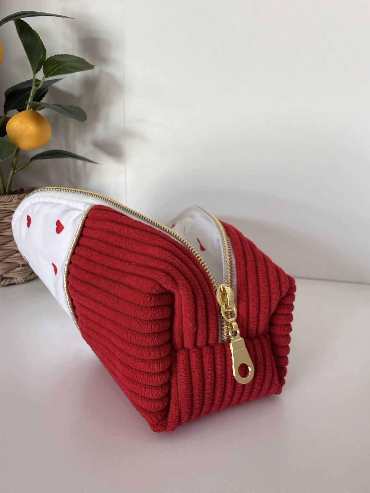 Trousse d'école Charlotte en velours cotelé rouge et coton coeurs